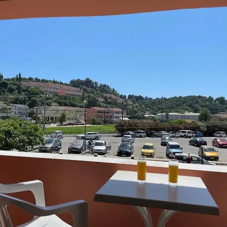 Exclusive Alexandra Apartments Guest house *