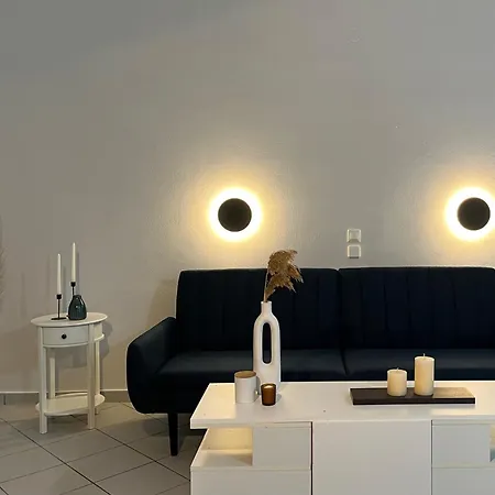 Apartment Papadatos Apts With Amazing View - 5mins From The *
