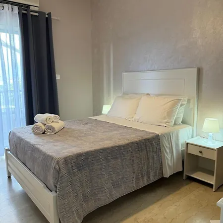 Elizabeth Aparthotel