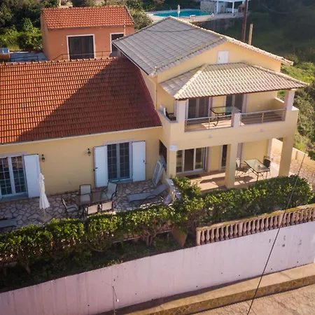 Antheia Apartment *