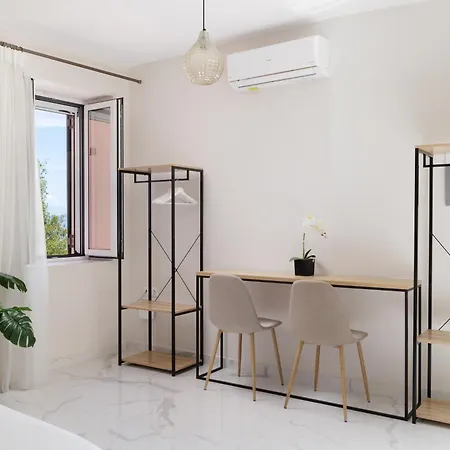 Corfu Town Luxury -b Ferienhaus *