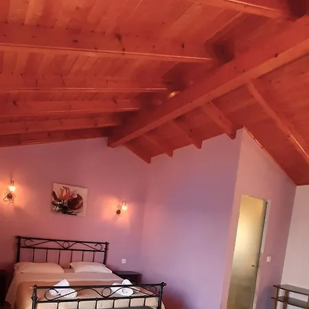 Stefanosplace Sea View 3*