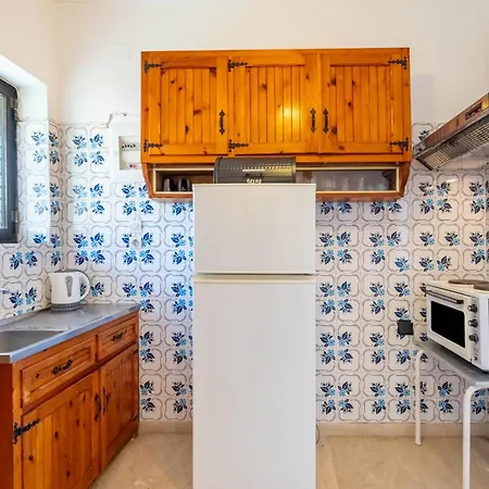 Mires House Front 1 Apartment Agios Gordios (Corfu)