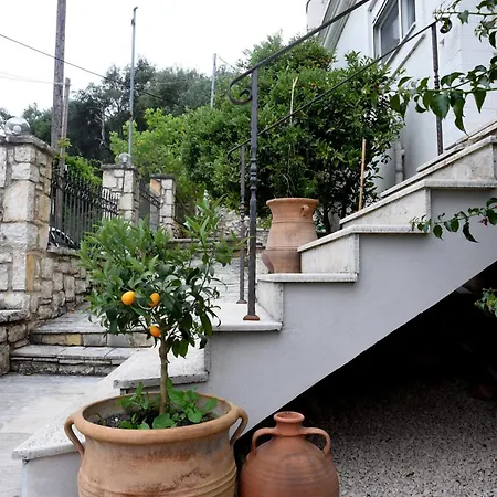 Kumquat Grove Ferienhaus *