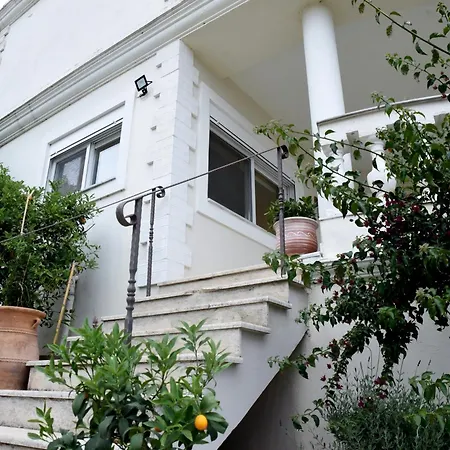 Ferienhaus Kumquat Grove Corfu (city)