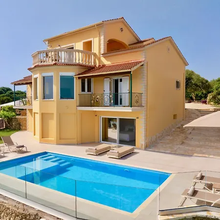 Villa Estasia Luxury With Private Pool By Dadovillas