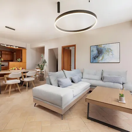 Villa Estasia Luxury With Private Pool By Dadovillas *