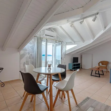 Aparthotel Oceanis