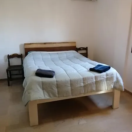 Apollo Greekgod Appartement