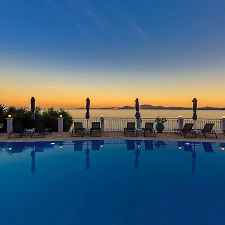 Oceanis 3*
