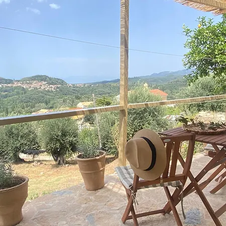 Dinateli House In Corfu - Live Like A Local Ferienhaus