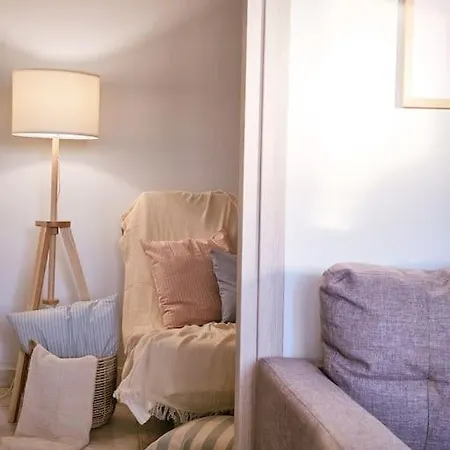 Voltos Cozy Appartement Lefkímmi