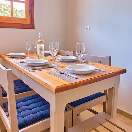 Placidus Summerhouse Arillas Apartment