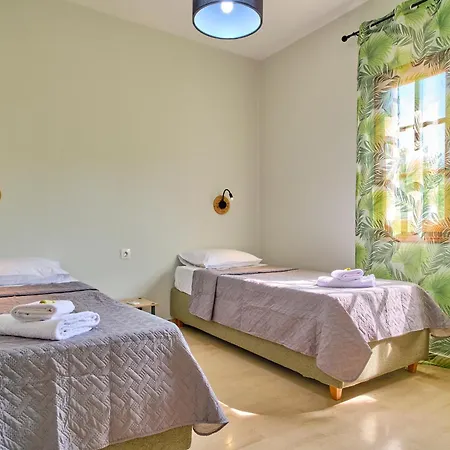 Placidus Summerhouse Arillas * Kavvadades