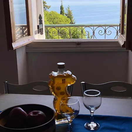 Vassia Apartment, Corfu Apartment *