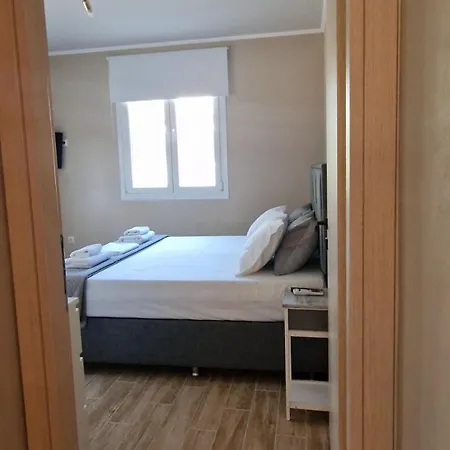 Efi House Appartement