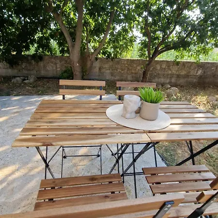 Appartement Efi House Alepou