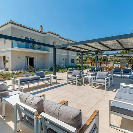 Luxury Rika Corfu- 5 Bedrooms With Pool Gouvia