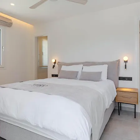 Luxury Rika Corfu- 5 Bedrooms With Pool * Gouvia