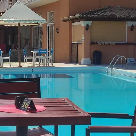Hotel Pantheon Hall