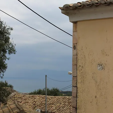 Pouglia Traditional House Apartment Loútsai