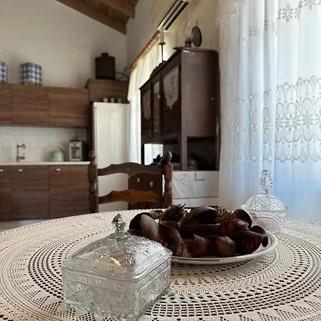 Apartment Pouglia Traditional House Loútsai