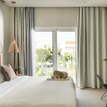 Hotel Ekati Mare Lifestyle 4*