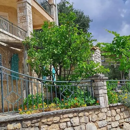 Agapi House *