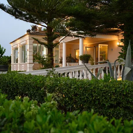 Hotel Erofili 3*