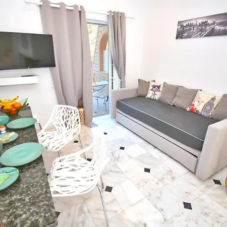 Doliva John Private Jacuzzi Appartement Agios Gordios (Corfu)