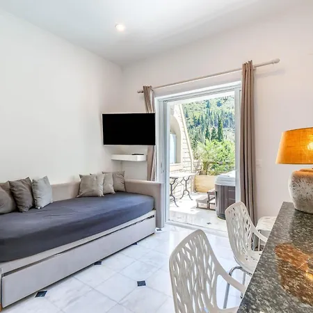 Doliva John Private Jacuzzi Appartement *