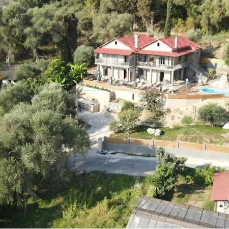 Manolatou Villa