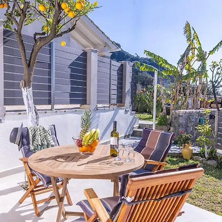 Ad Homes Villa