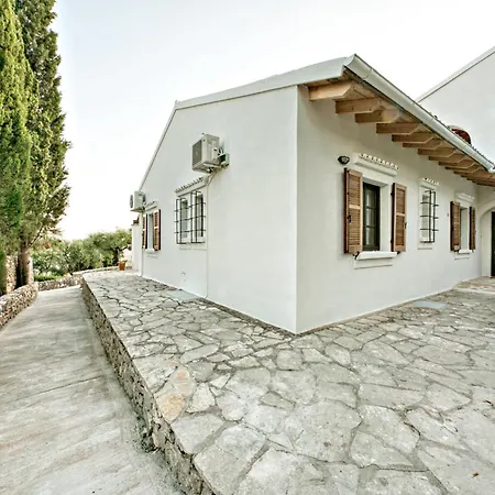 Spartilas Villa *