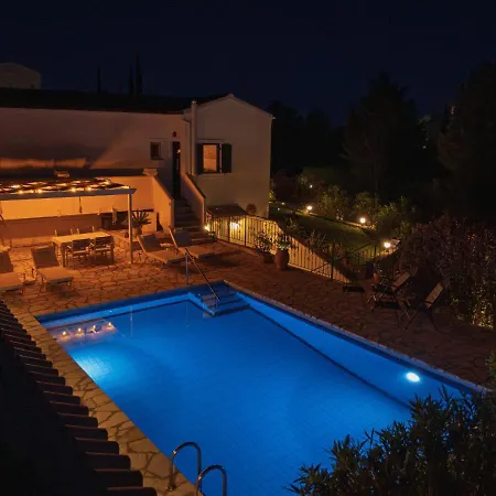 Pousada Tulip House Pool In Corfu *
