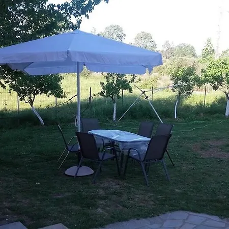 La Maison De La Riviere Vakantiehuis Lefkímmi