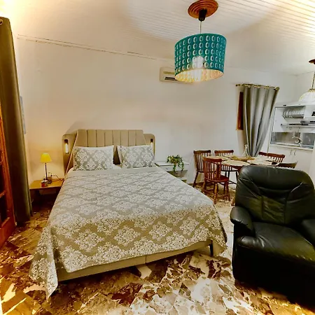 Travellers Gaddafi Agios Gordios Ferienhaus