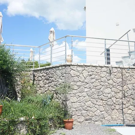 Vakantiehuis Avgi - Avra House With Shared Pool By Filoxenia Corfu (city)