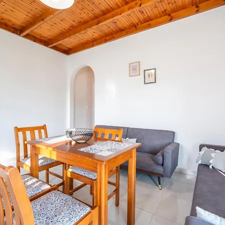 Natura 2 Logas Appartement *