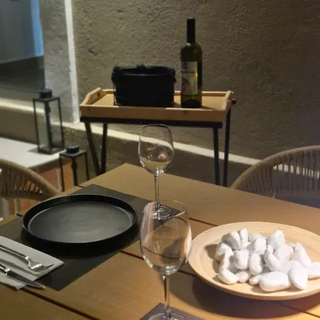 La Casa Di Antonio * Alepou
