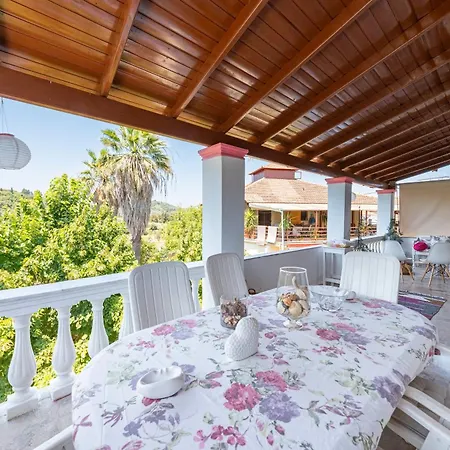 Casa de férias Nana's House Holidays Greece Dragotiná