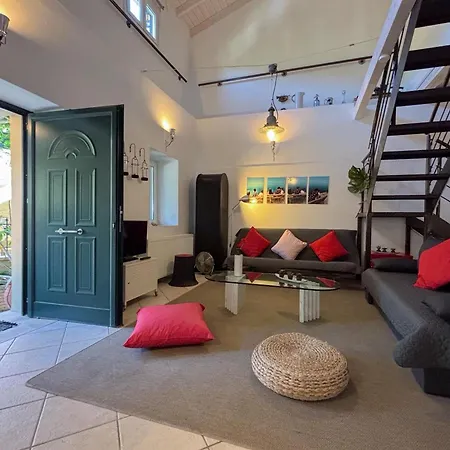 Holiday home Ourano -gastouri Village Center