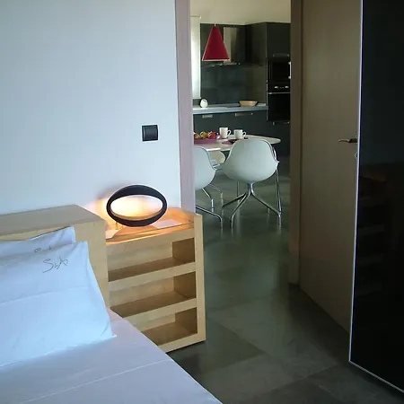 Sugar And Almond Apartment