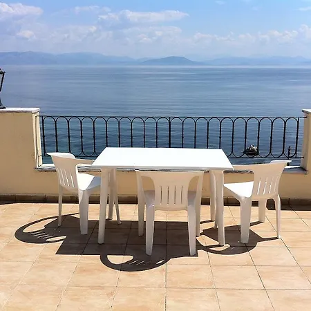 Litharia Aparthotel