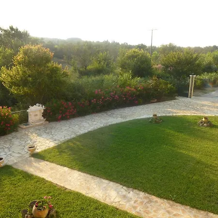 Jolie Corfu Villa