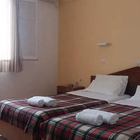 Aparthotel Litharia Benitses (Corfu)