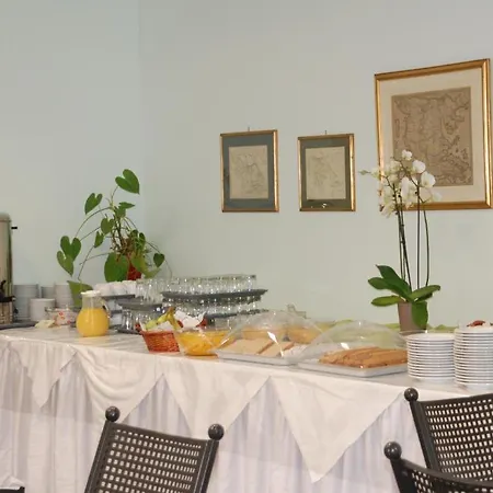 City Marina Hotel