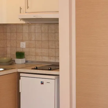 Akis Apartment *