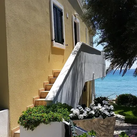 Apartment Glyfada Beachfront And Villas *