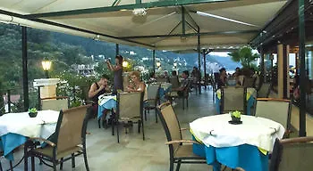 Alonakia Hotel Agios Gordios (Corfu)